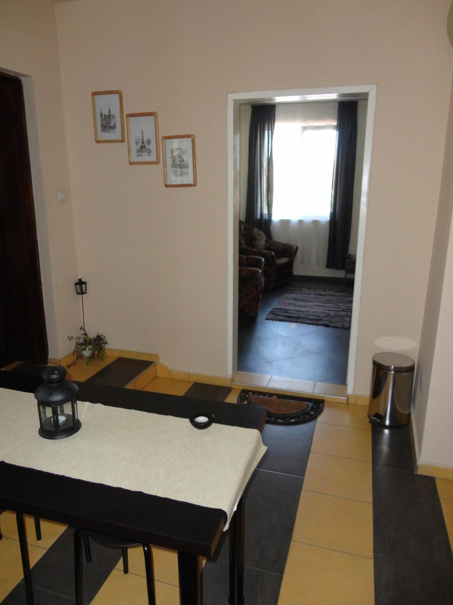 Avel Guest house *